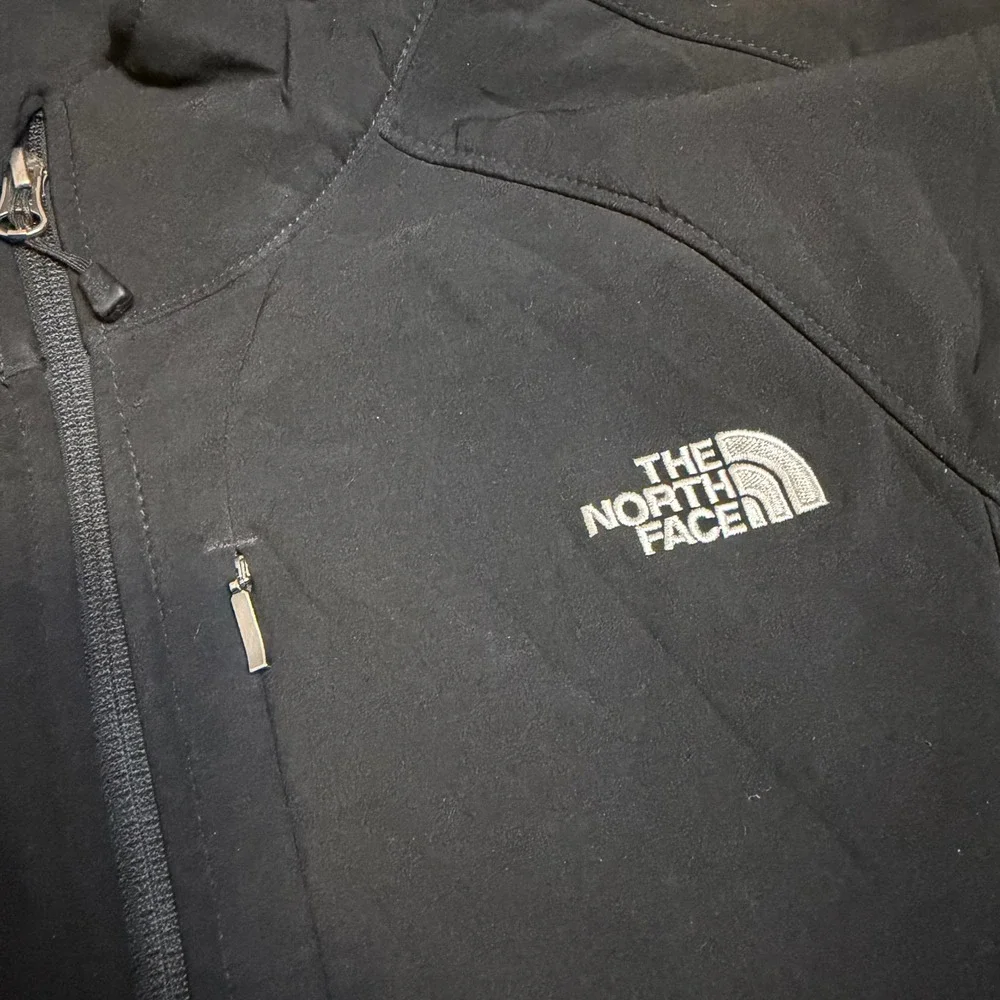 The North Face Apex Softshell Jacket Mens XL Black Full Zip Windproof Outdoor